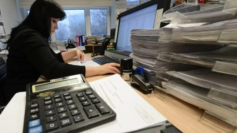 Государственный надзор картинки. Проверки бизнес центров. Проверки бизнес центров. Четверг планируют ограбление. Комната охраны.