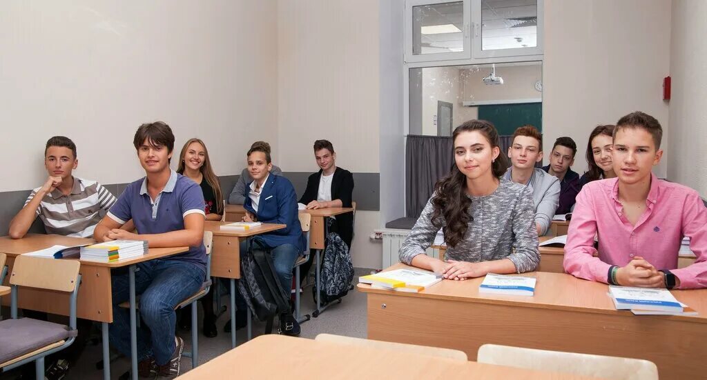 экстернат картинка. частная школа экстернат. экстернат в москве. международное образование stem. школа английского на белорусской.