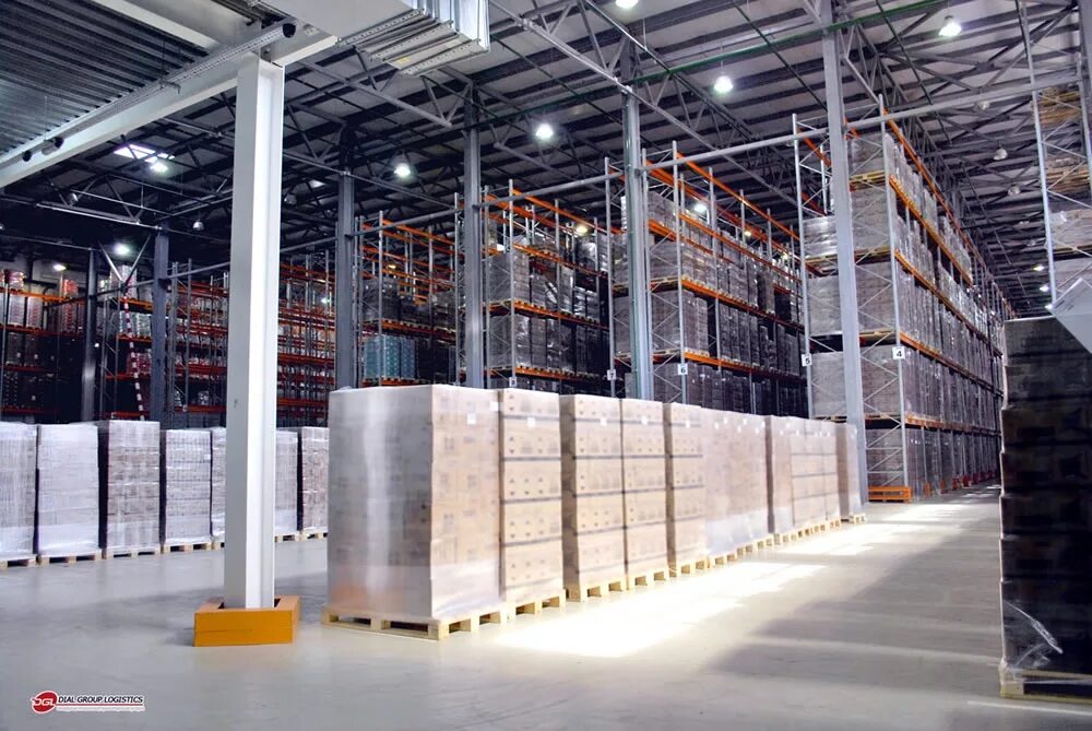 Склад хранения алкогольной продукции. Склад алкогольной продукции. Компания диал. Маршал тим лоджистик. Диал лоджистик.