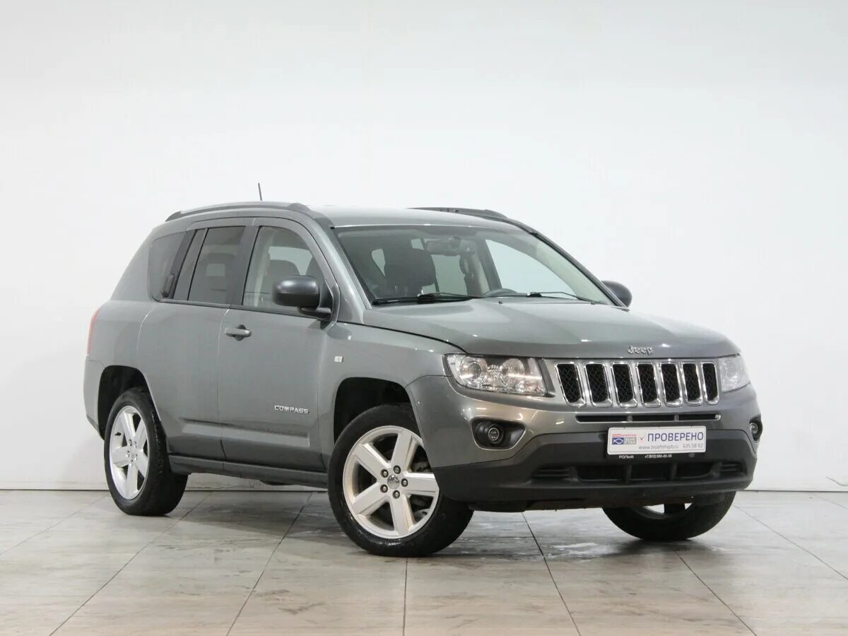 Джип компас 1. Джип компас 1 поколение. Jeep Compass i 2012. Джип Компасс 2012. Jeep Compass 2012 on 17 Wheels.