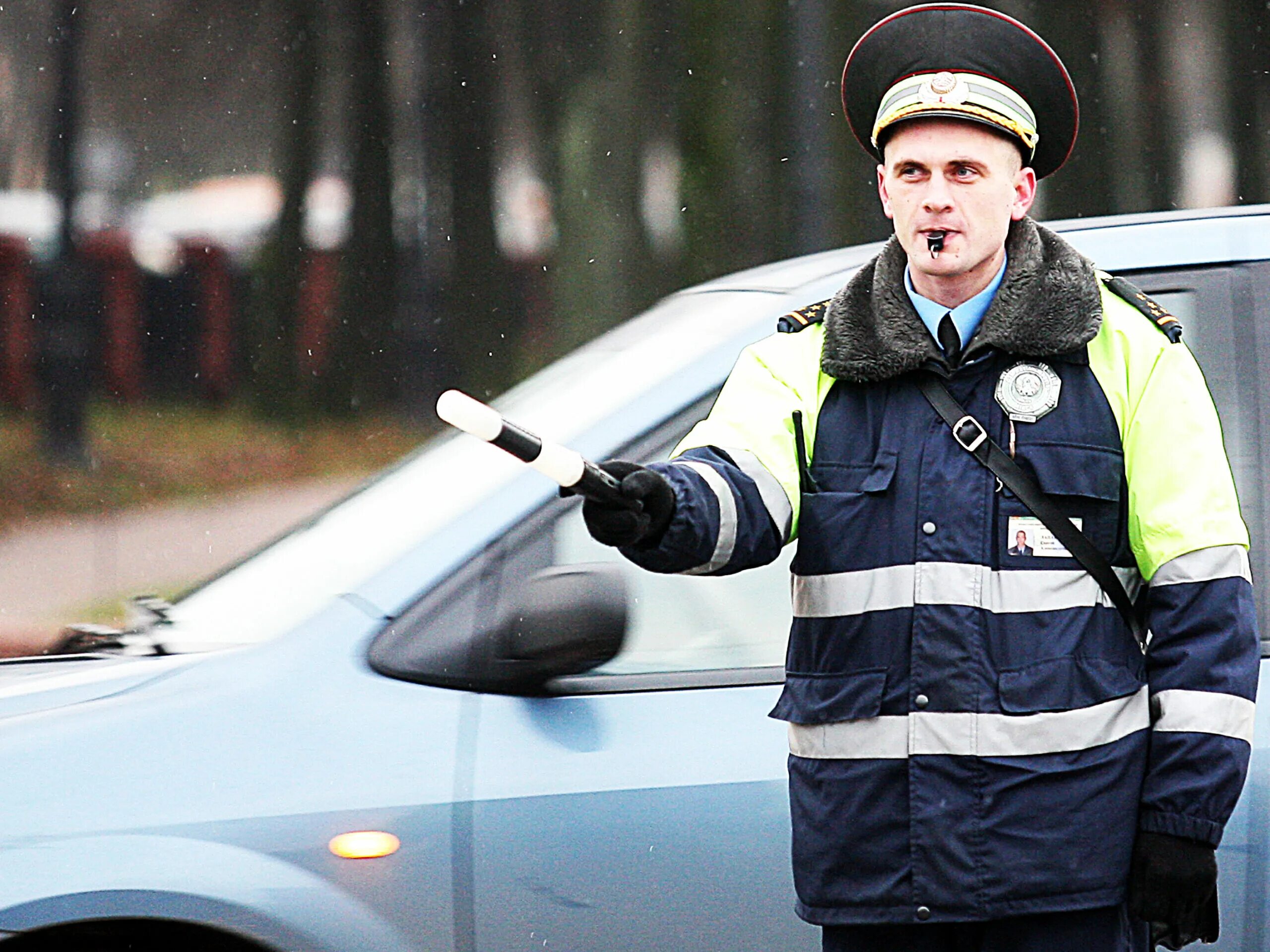 Инспектор дпс. Гиашник. Сотрудник гибдд. Как выглядит гаи. Полицейский дпс.