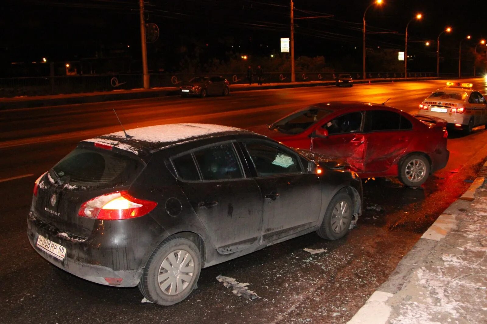 Автомобиль попавший в ДТП.