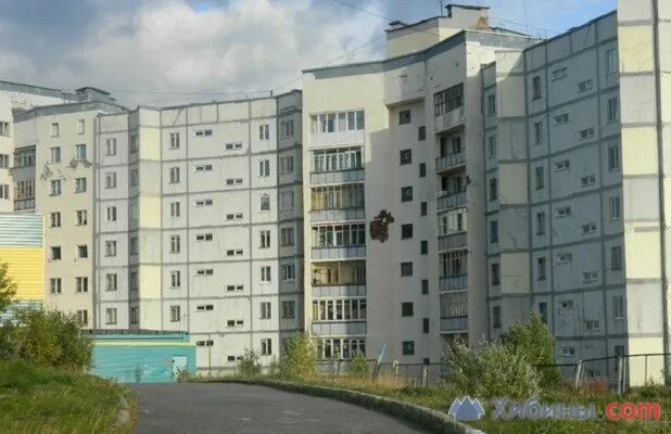 Ул флотская снежногорск. Октябрьская 10 снежногорск. Обл снежногорск ул п. Октябрьская 32 снежногорск. Квартиры в снежногорске мурманской.