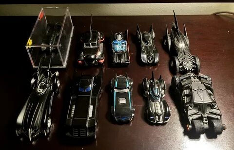 Hot wheels batmobile