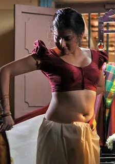 south mallu kerala cheating aunty archana sexy saree removing big boobs in ...