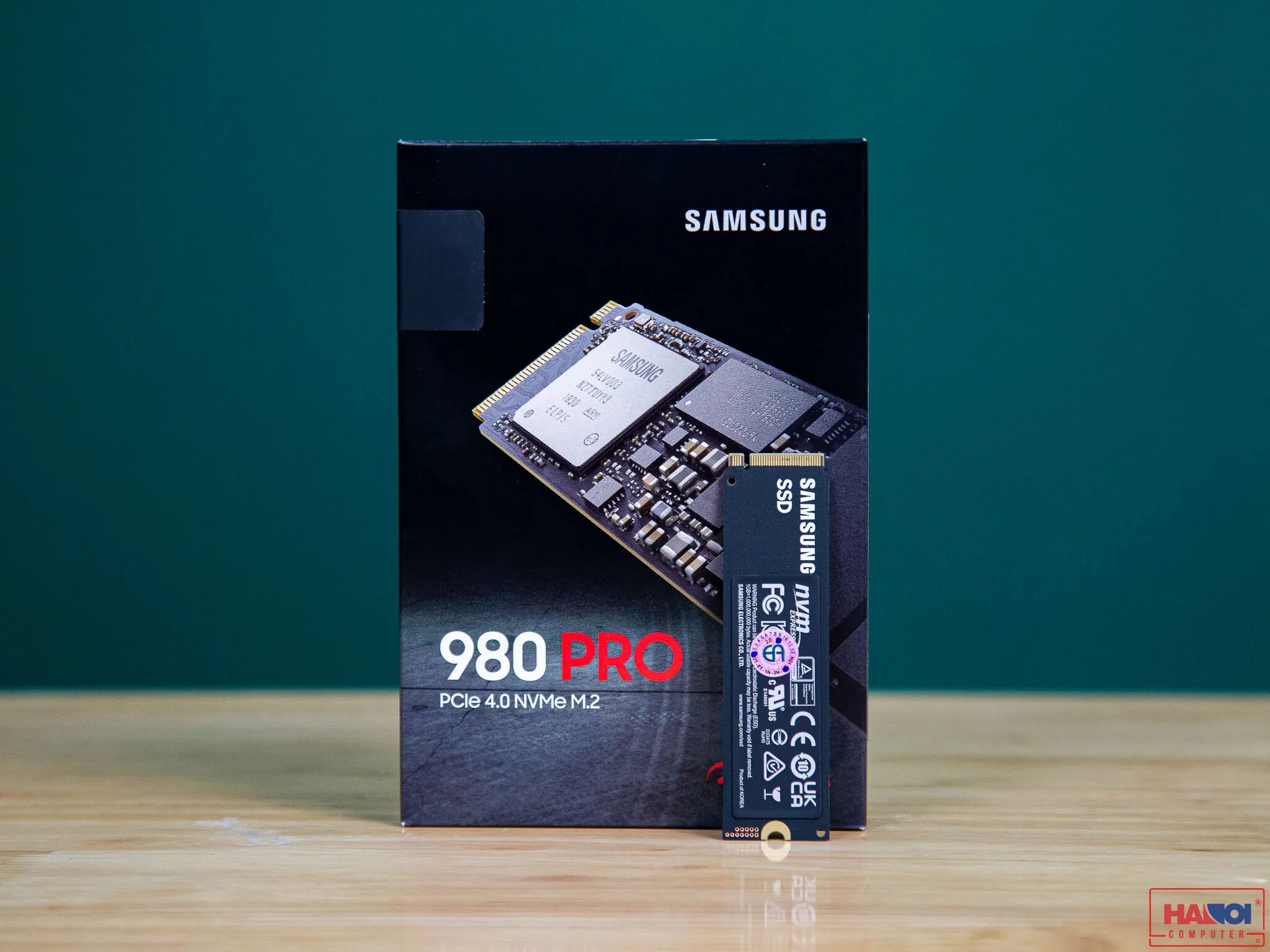 Ssd 980 mz v8v1t0bw. Samsung SSD 980. SSD Samsung 980 Pro 2tb. Samsung EVO 980 Pro. Samsung EVO 980 Pro m2.