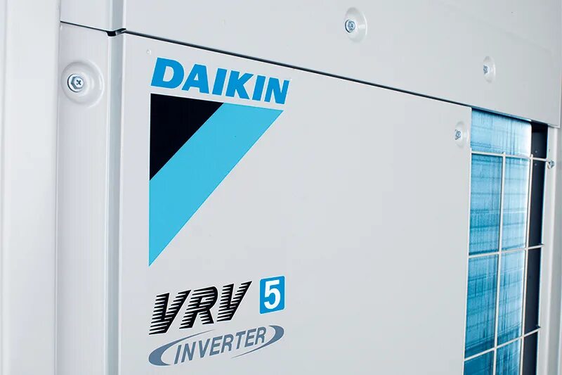Daikin europe. Наружный блок кондиционера daikin. Daikin europe nv zandvoordestraat 300 b-8400 oostende. R100b8v3b подключения. Daikin europe.