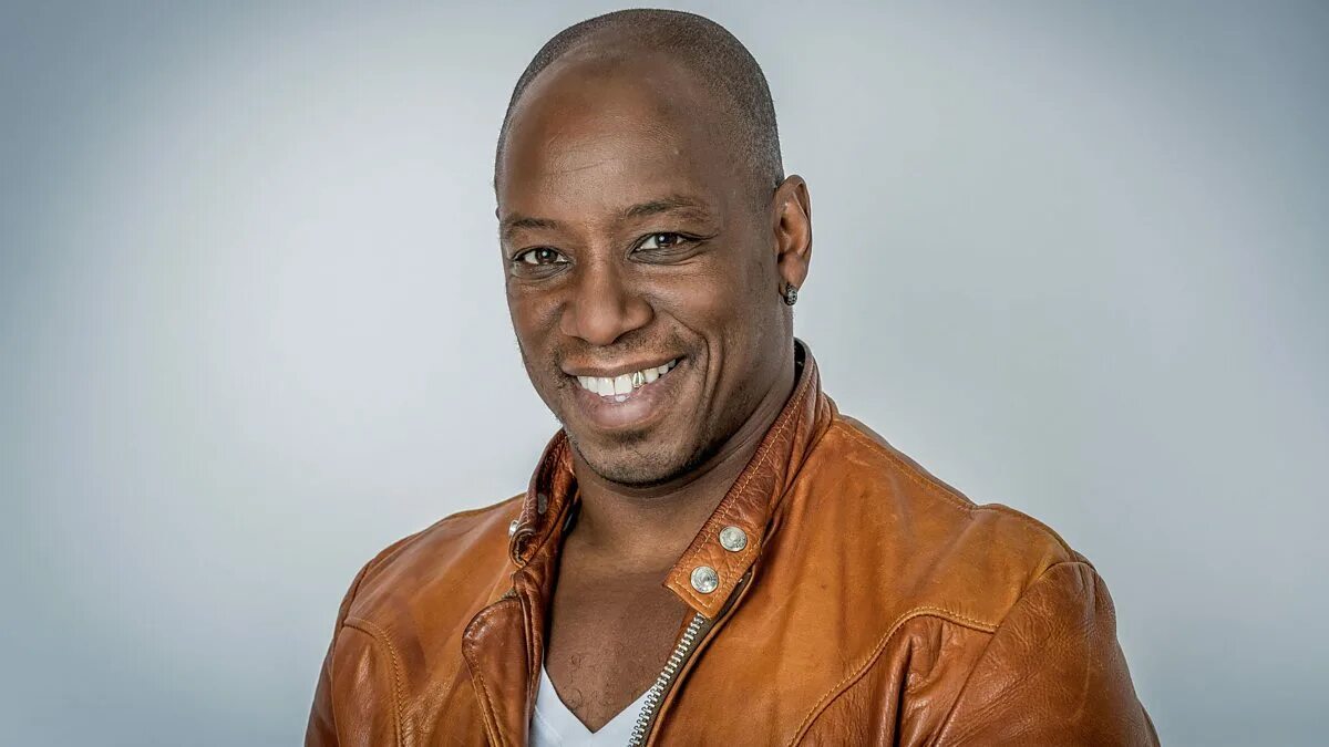 Ian Wright футболист. Иан Райт сейчас. Иан райт