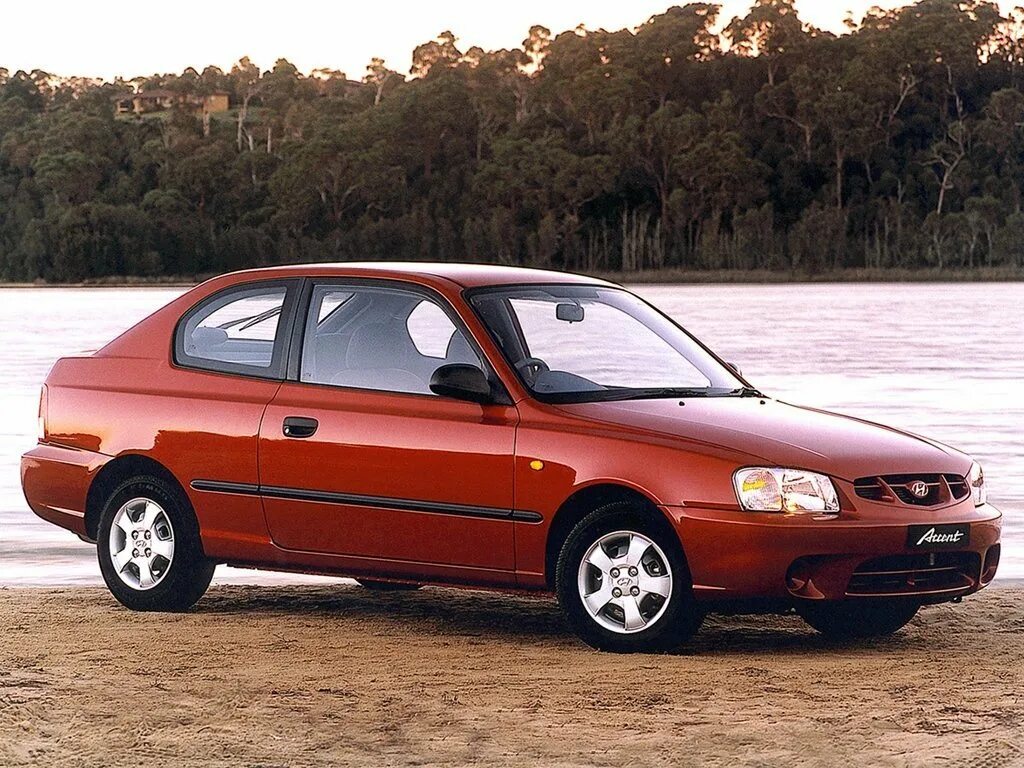 2000 2 new. Hyundai Accent 2000. Hyundai Accent хэтчбек. Hyundai Accent 1999 хэтчбек. Hyundai Accent 2.