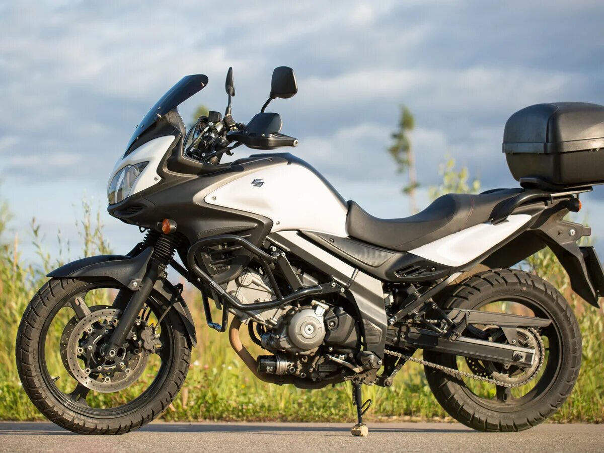 Сузуки DL 650 V-Strom. Suzuki dl650 v-Strom. Suzuki v Strom 650 2011. Suzuki DL 650 2011. V strom dl 650