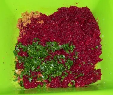 Свекла с орехами по грузински