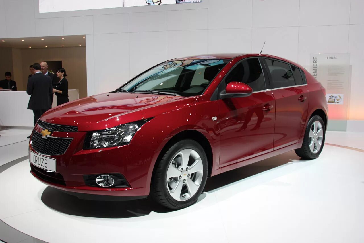 Chevrolet Cruze Hatchback. Chevrolet Cruze Hatchback 2013. Chevrolet Cruze хэтчбек 2015. Шевроле Круз 2011 хэтчбек. Шевроле хэтчбек 2014