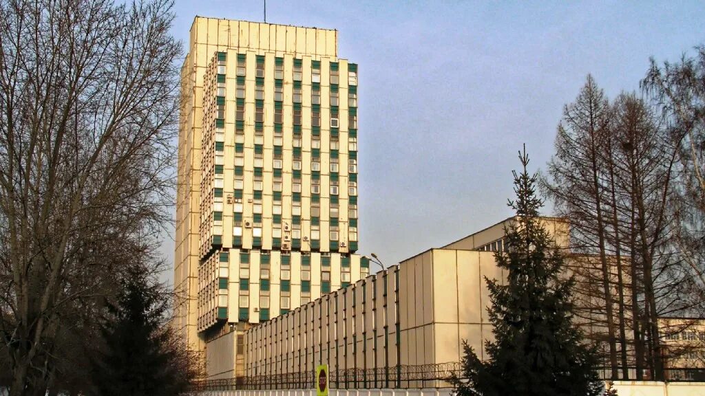 Завод уомз екатеринбург. Завод уомз екатеринбург. Уомз (заво́д и́мени э. Уральский оптико-механический завод. С.