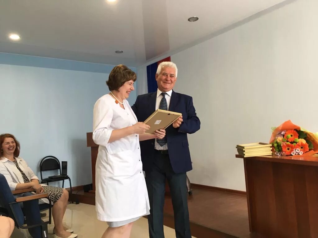 Больница академгородка иркутск. Соран академгородок поликлиника. Со ран иркутск. Больница инц со ран иркутск. Больница инц со ран иркутск.