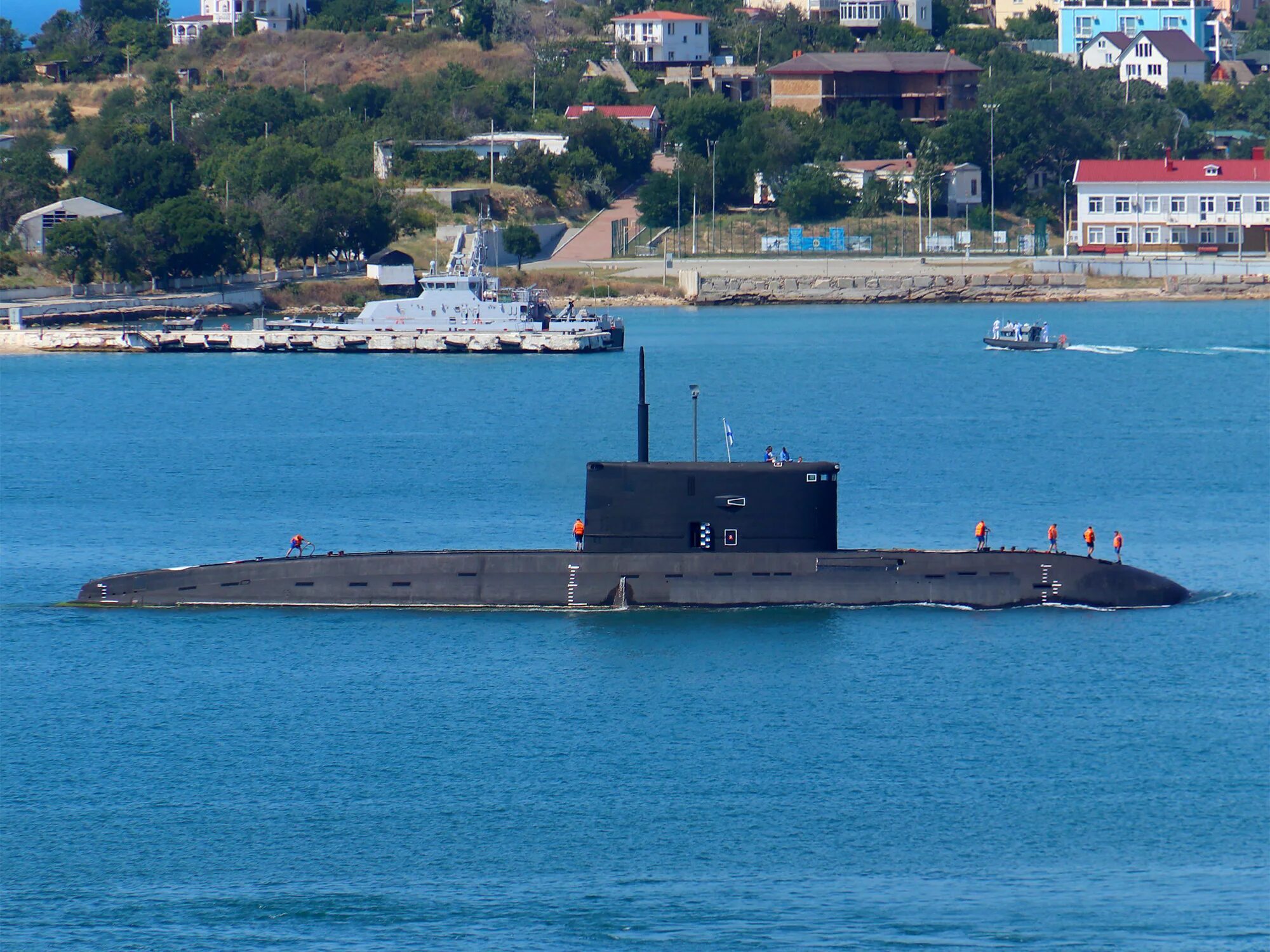 Б-268 «Великий Новгород». Подводная лодка Великий Новгород. Подводная лодка б-268 «Великий Новгород» проекта 636.3передача флота. Подводная лодка Великий Новгород фото. Великий пл