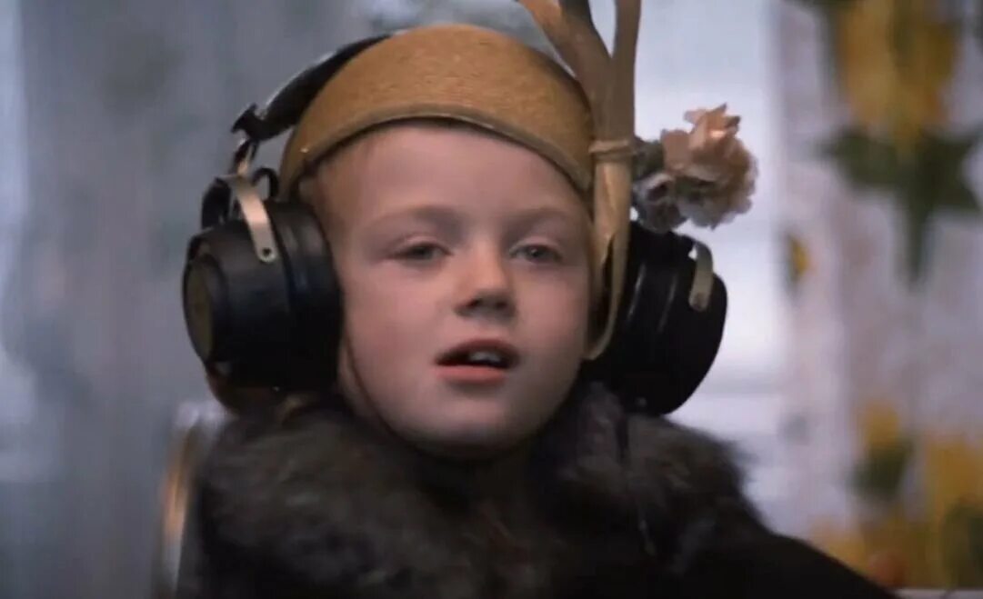 Фёдор стуков иришка. Фёдор стуков. Родня девочка. Родня девочка. Родня девочка.