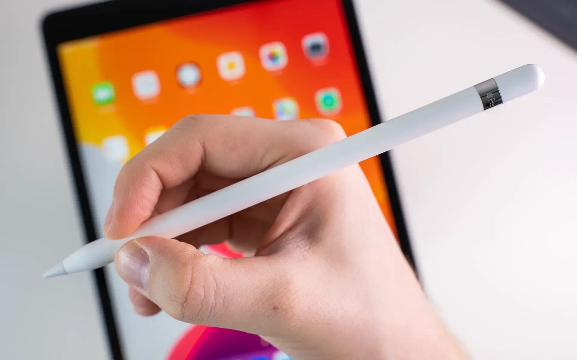 IPAD 10 Apple Pencil. Apple Pencil на Samsung. Ручка стилус Эппл. Стилус для Samsung Tab s6 Lite.