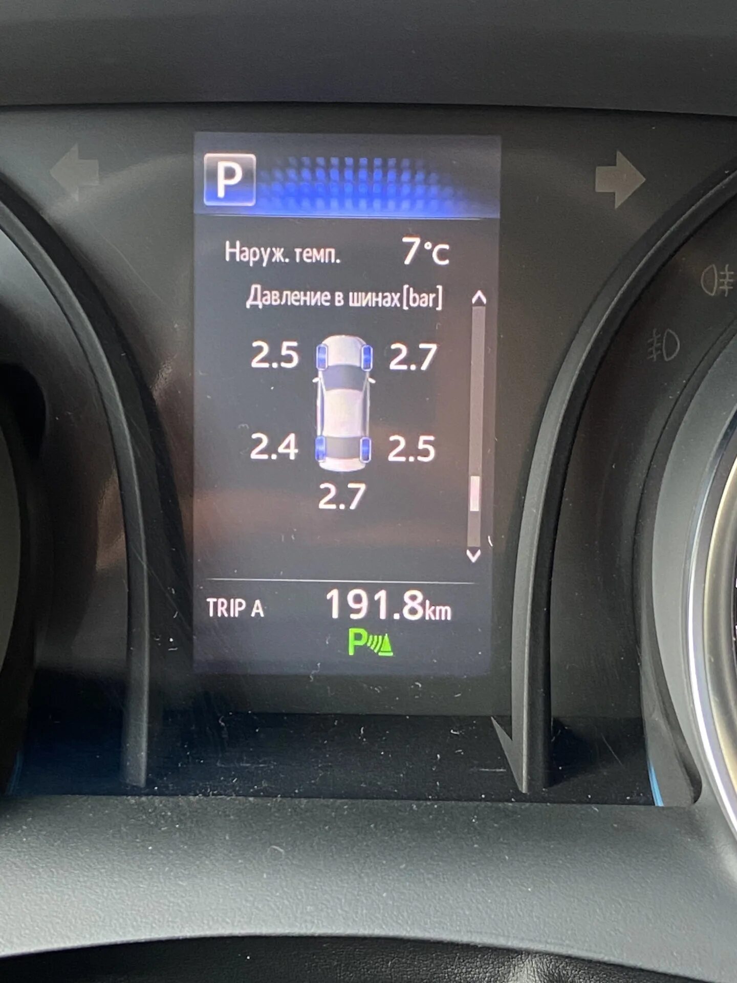 Давление в шинах camry. Датчик давления в шинах камри 70. toyota camry 2025 датчики давления в шинах. toyota camry 40 отключаем блок давления шин. тойота камри 55 кузов датчик давления в шинах.