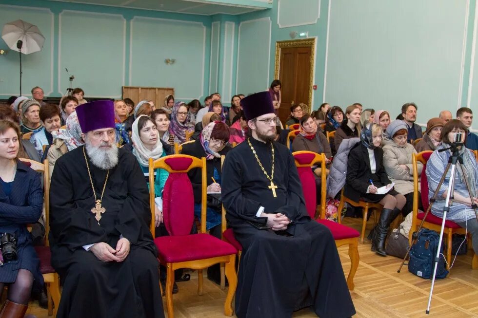 Тверская митрополия сайт. Тверская митрополия. Тверская епархиальное собрание. Тверская митрополия территория епархии. Епархиальное управление Тверской и Кашинской епархии РПЦ..