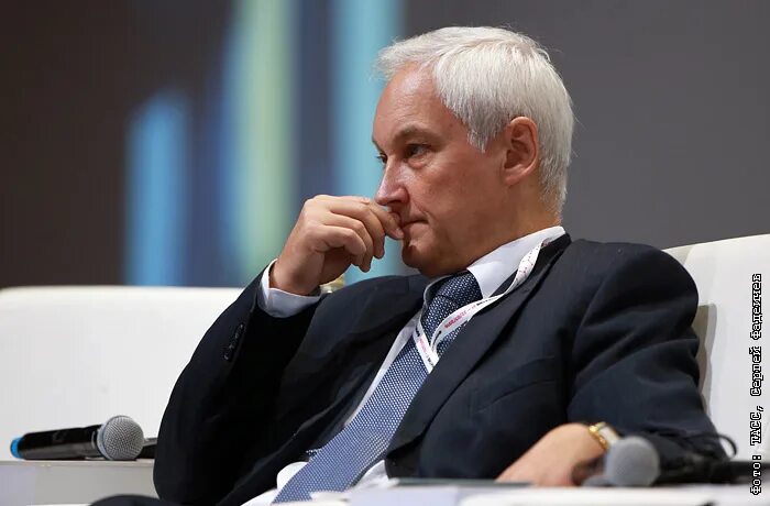 Глава РФПИ - РБК: "Прогноз, что мир в 2021-м победит ковид, не сбывается" - РБК