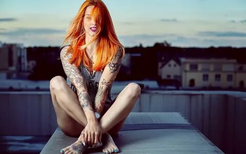 Jana red