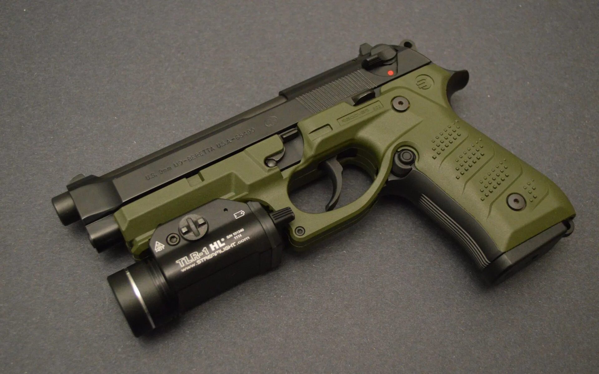 Польский пистолет p64. Пистолет дезерт игл. Military pistols. T 75. Military pistols.