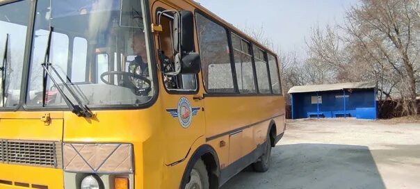 Автобус пассаж. Дачный автобус. загородный автобус. катаюсь по городу на автобусе. автобус с лицом.