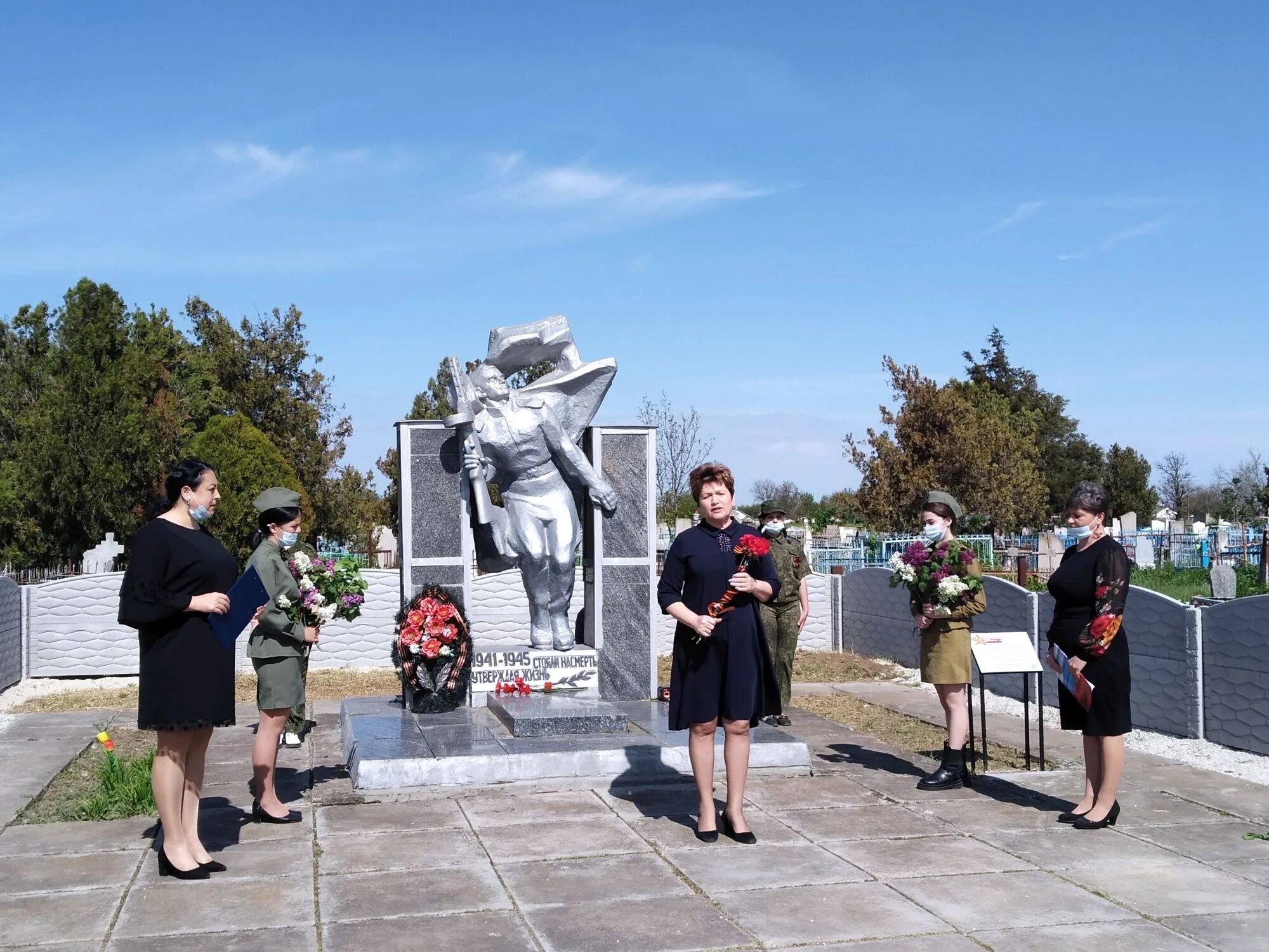 Крым джанкойский район погода село. Луганское Джанкойский район. Советское (Джанкойский район). Село Луганское в Джанкойском районе. Луганское сельское поселение Джанкойского района.