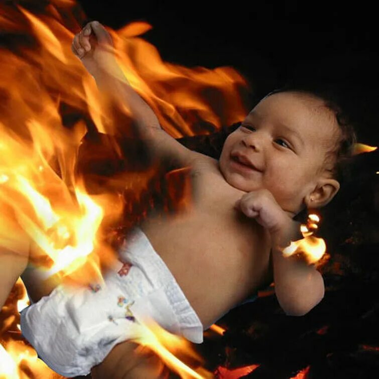 Myname baby i'm sorry корея. Baby i am fire. Baby i am fire. Группа myname обнимаются. I'm on fire.