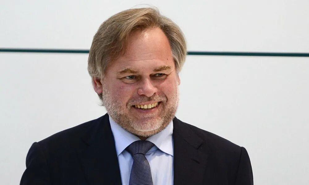 Евгений касперский. Евгений валентинович касперский лаборатория. Касперский евгений валентинович (4 октября 1965г. Сооснователь лаборатории касперского. ).