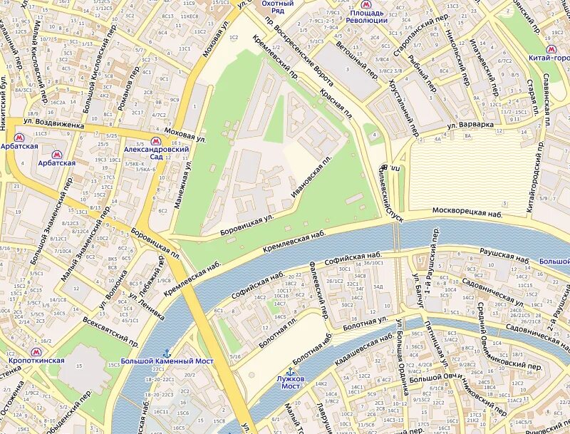 Пречистенка как доехать. Большой каменный мост в Москве на карте. Каменный мост в Москве на карте. Софийская набережная карта. Большой Москворецкий мост на карте.