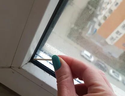 Запотело стекло внутри пластикова окна