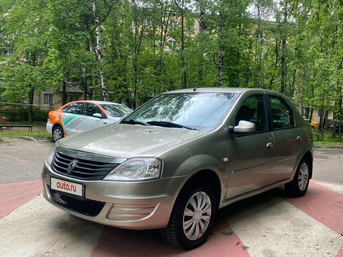 6. Рено логан рестайлинг 2010. Рено логан 1 2010. Renault logan 2010 года. Рено логан рестайлинг 2010.