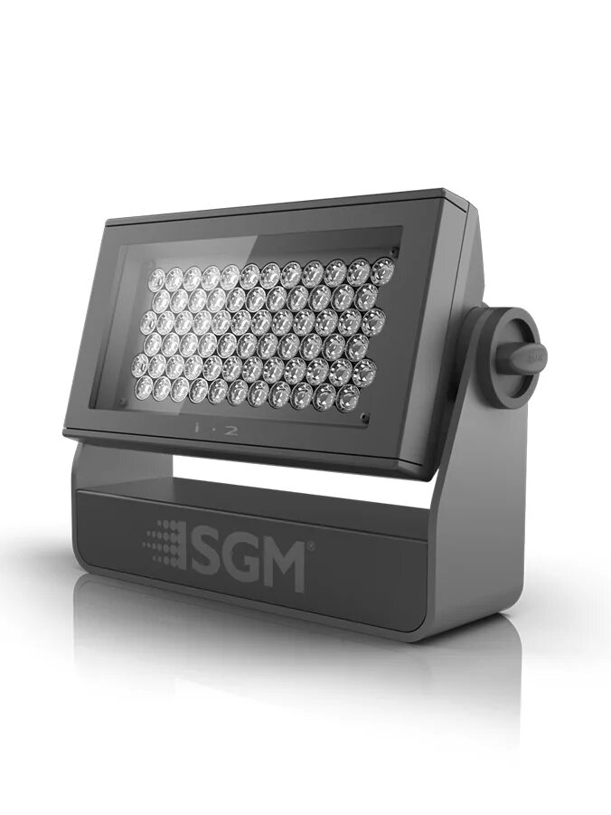 Прожектор SGM P-5 led Wash Light RGBW. Прожектор SGM P-5 led Wash Light RGBW with Flight Case. DIALIGHTING led Washer 42. Стационарный прибор заливного света SGM P-2 ip65 (18 x RGBW led 10w, 43°). Прожектор 1 5