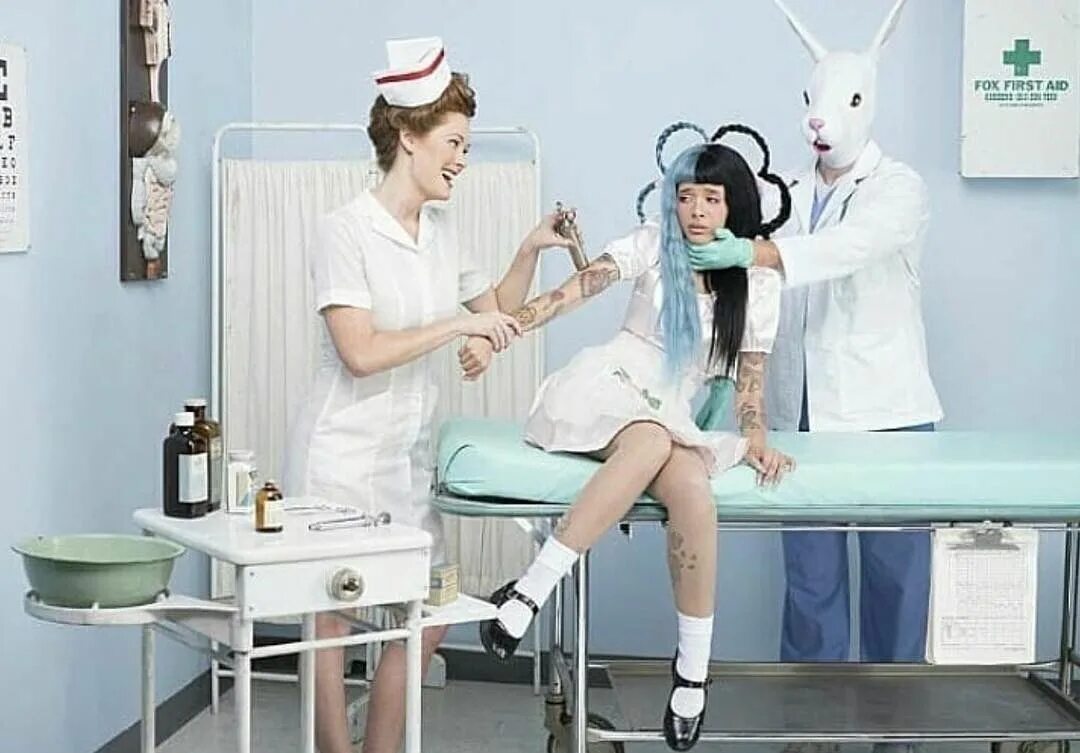 Мелани Мартинес nurses Office. Мелани Мартинес k-12. Melanie Martinez k12.