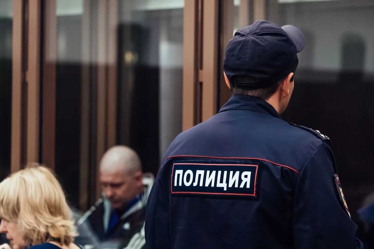 Полиция совершает преступление. Рассмотрения дела в полиции. подростковая преступность россии полиция. милиция челны. стоп подростковой преступности.