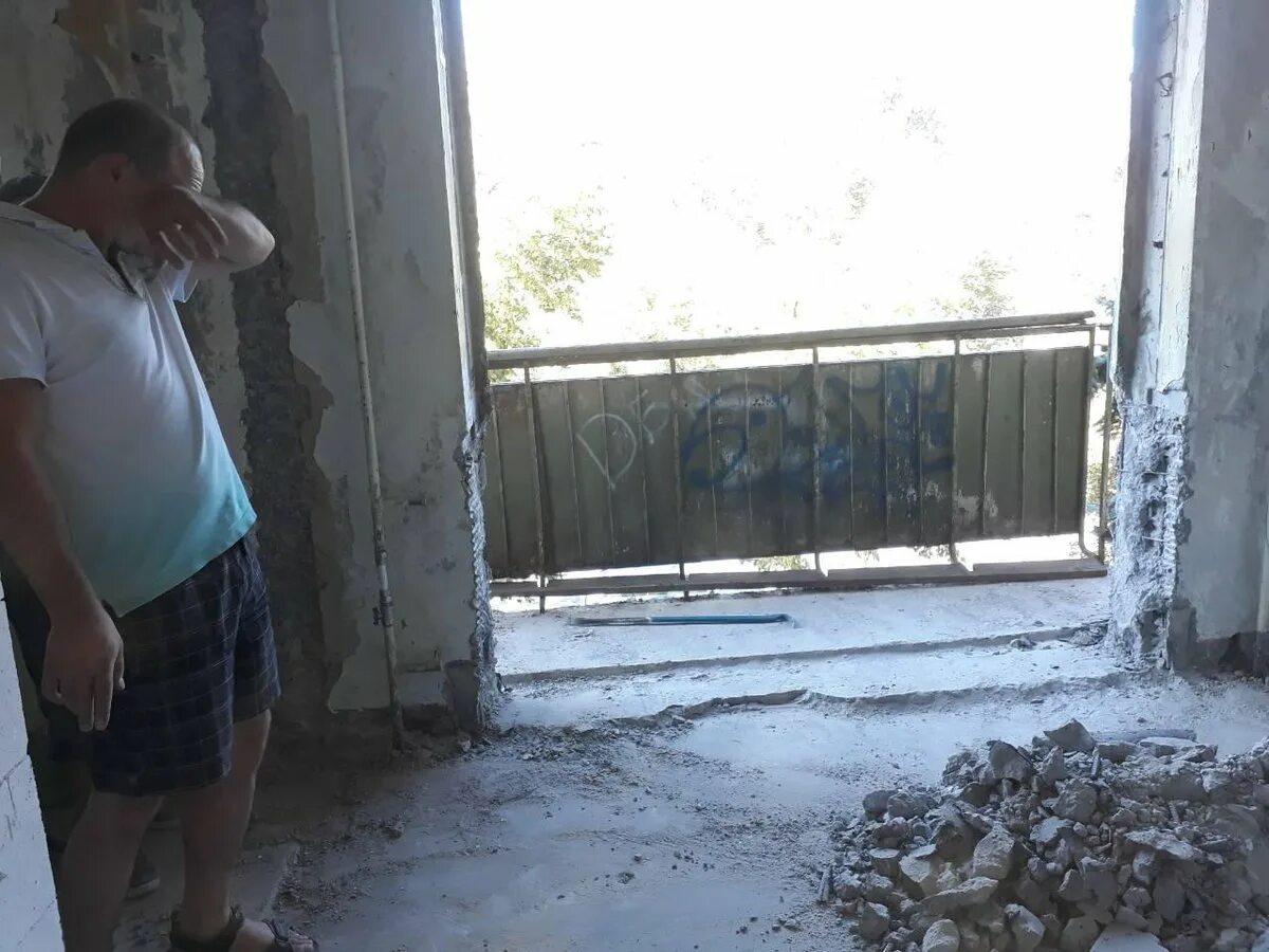 Как демонтировать балконную