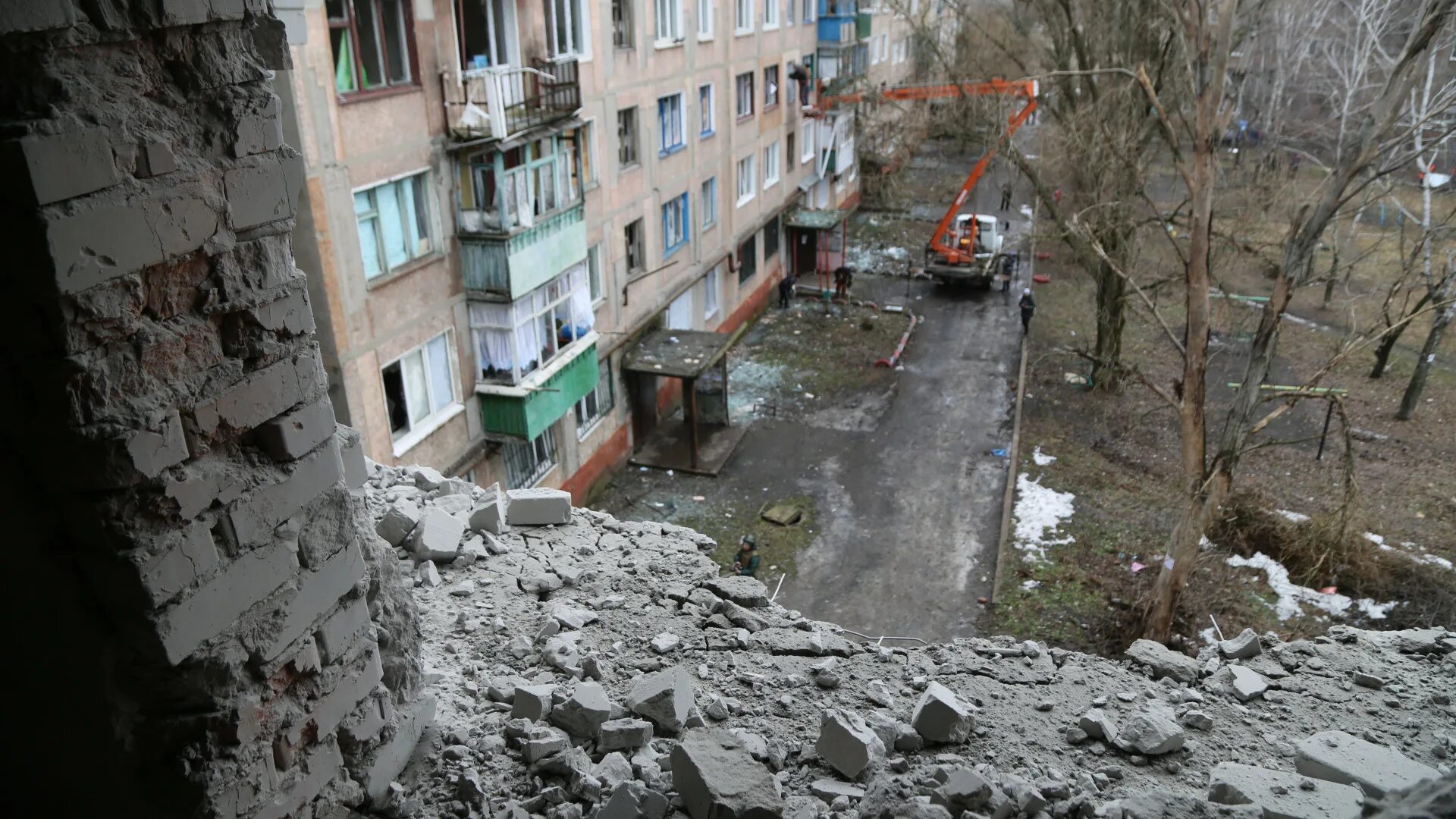 Горловка сегодня последние. Горловка донецкая область разрушения. горловка донецкая область 2014. город горловка донецкая народная республика.