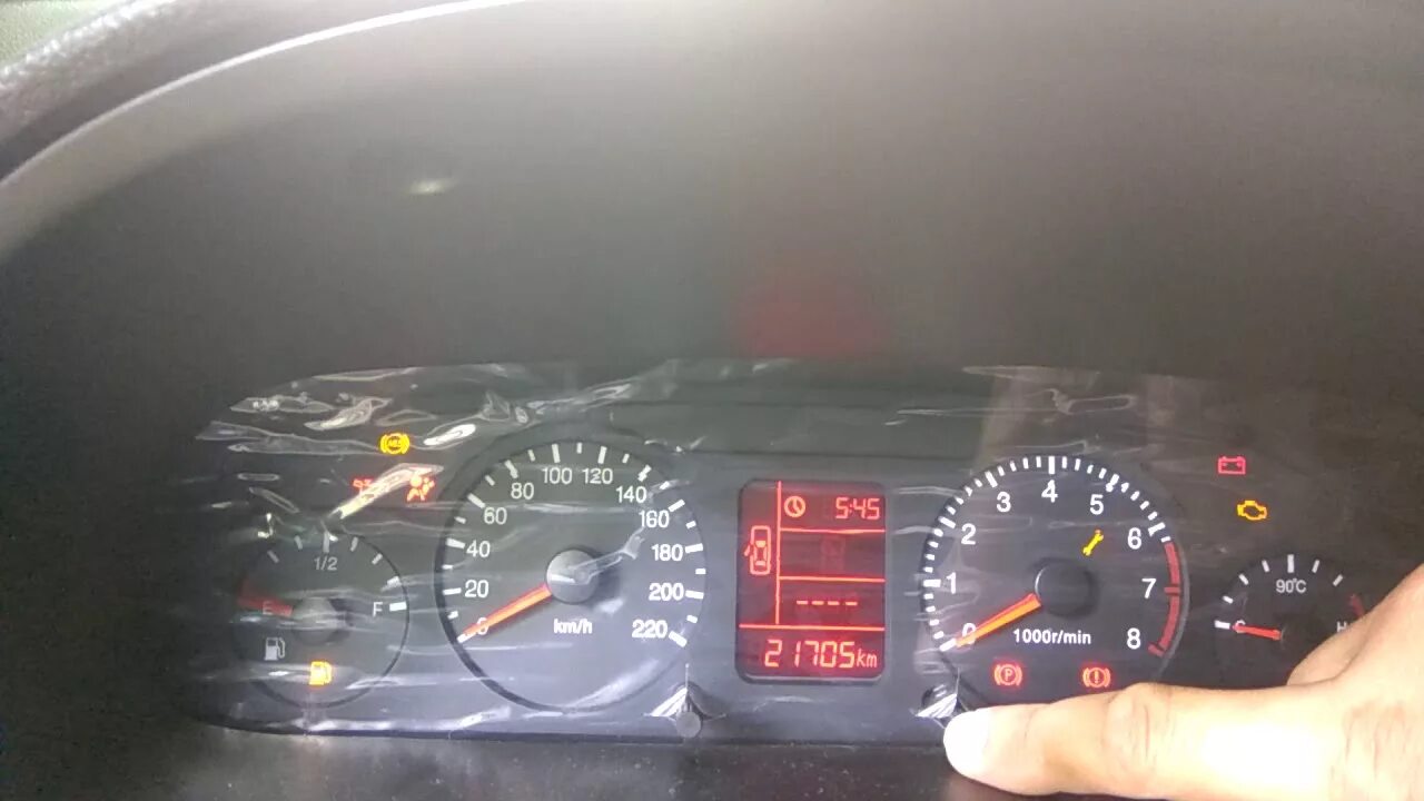 Приборка chery amulet. Chery bonus a13 2011 интерьер. Chery bonus a13 салон. Chery a13 салон. Chery a13 панель приборов.
