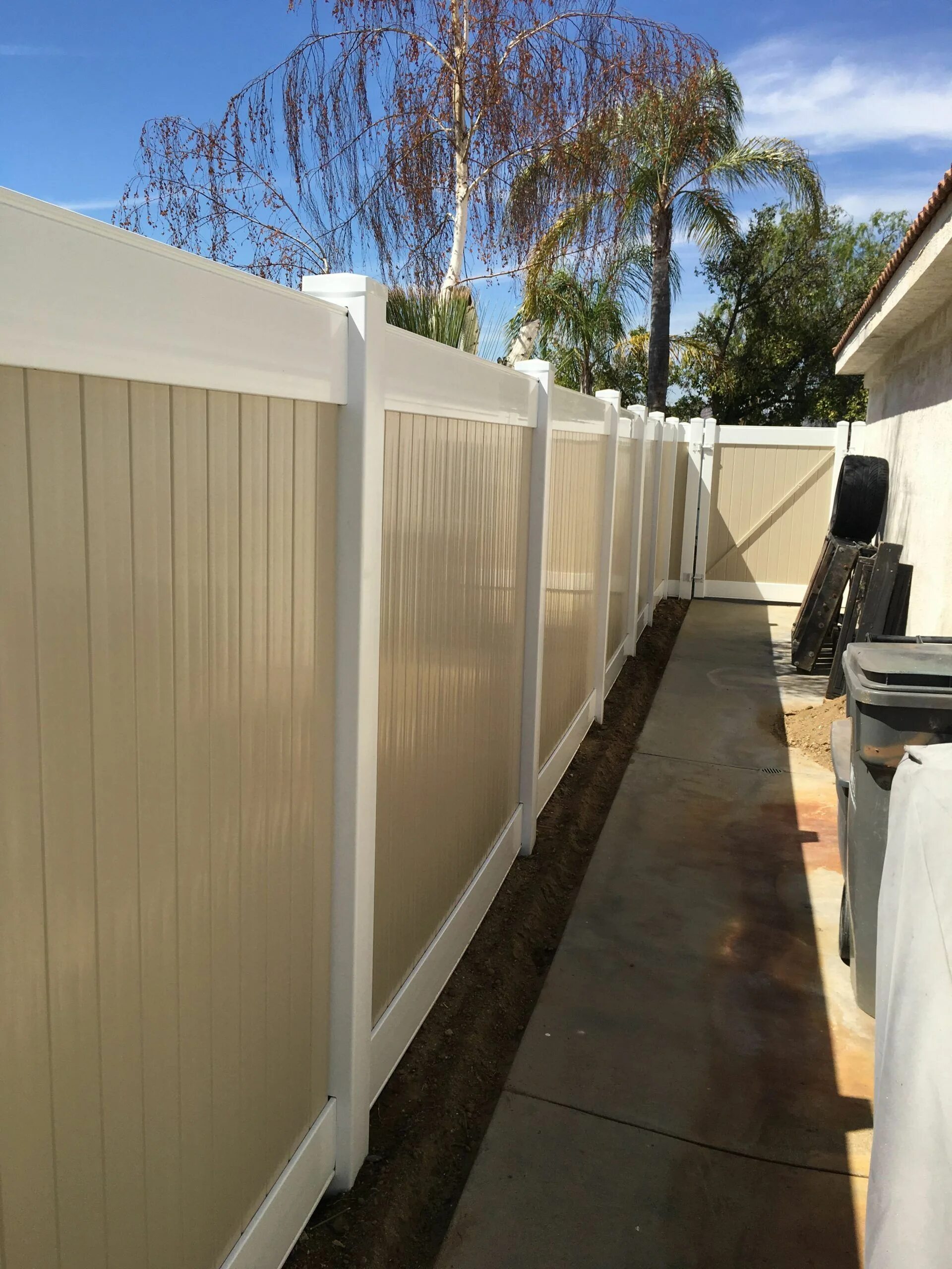 Оригинальный деревянный забор. Визирс заборы. T fence. Пластиковый штакетник для забора. Clips for fencing.