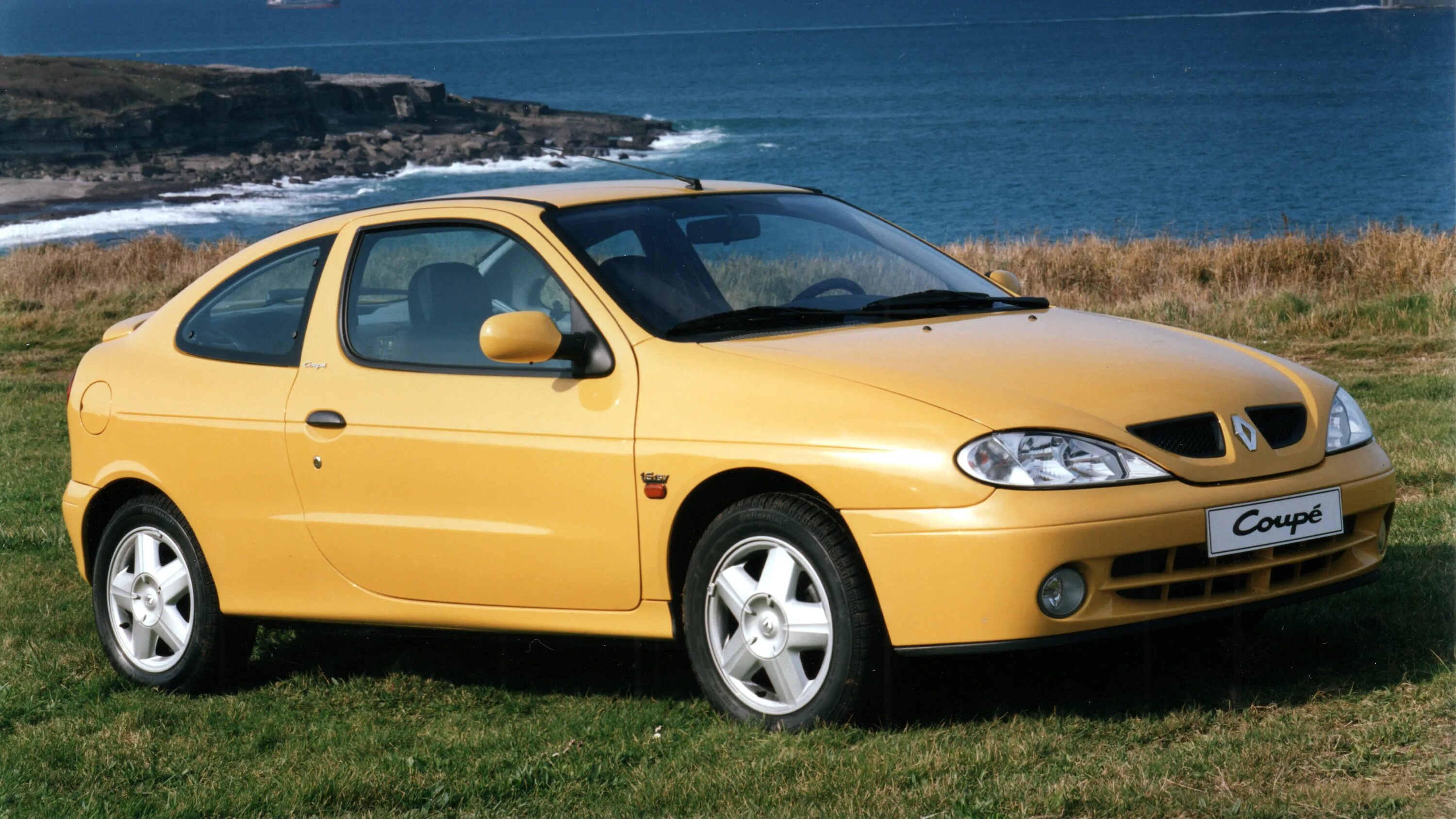 Меган 98 год. Renault Megane Coupe 1999. Renault Megane Coupe 1. Рено Меган 1 купе 1996. Renault Megane Coupe 2003.