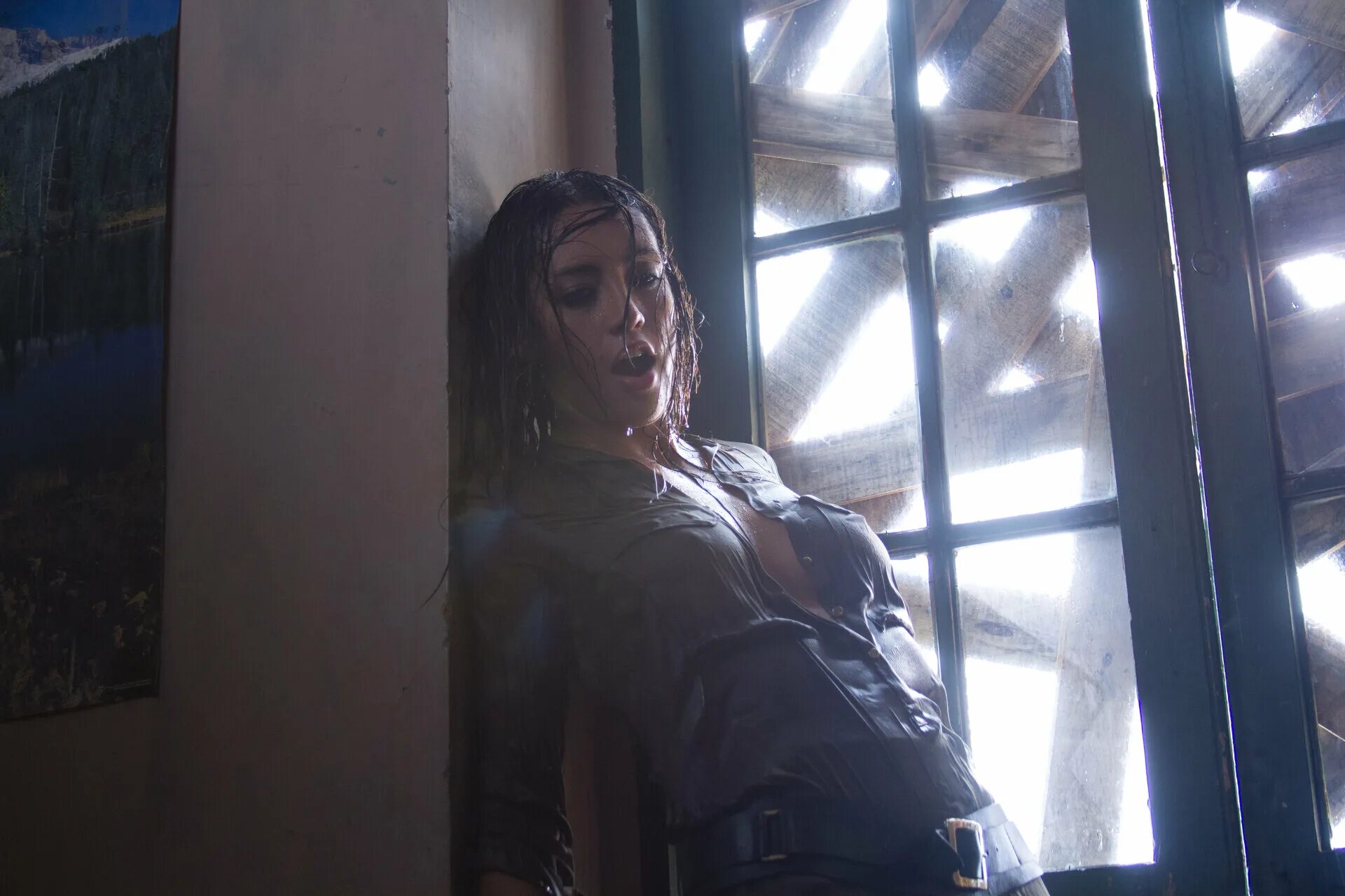 Настоящую вайт галлоуз. Галлоуз хилл фильм 2013 актёры. Настоящую вайт галлоуз. Актриса из фильма галлоуз хилл. Ужасы мистика галлоуз хилл.