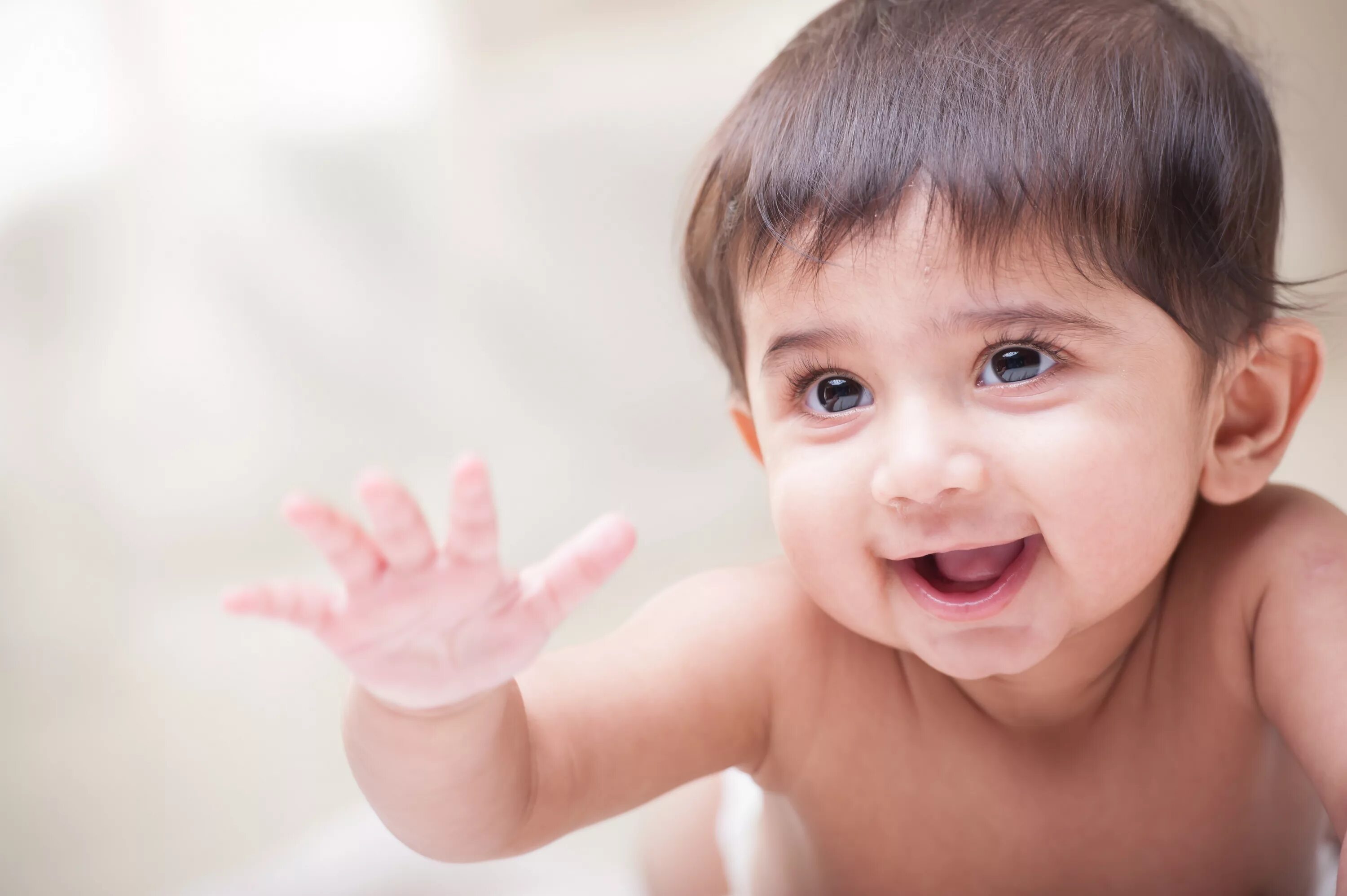 Smiling child. Улыбка ребенка. Довольный ребенок. Малыш. Детские эмоции.