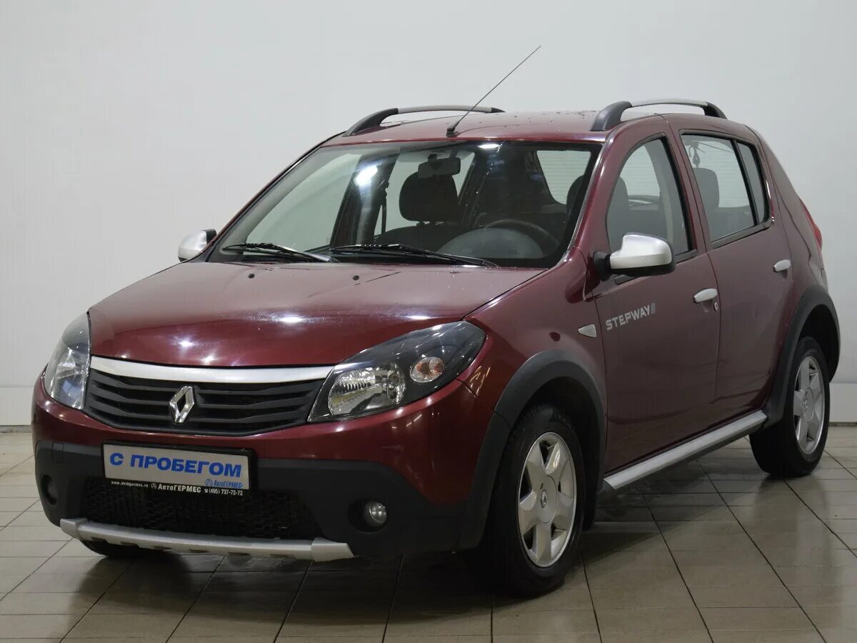 Купить б/у Renault Sandero I 1.4 MT (75 л.с.) бензин механика в Воронеже: бежевы