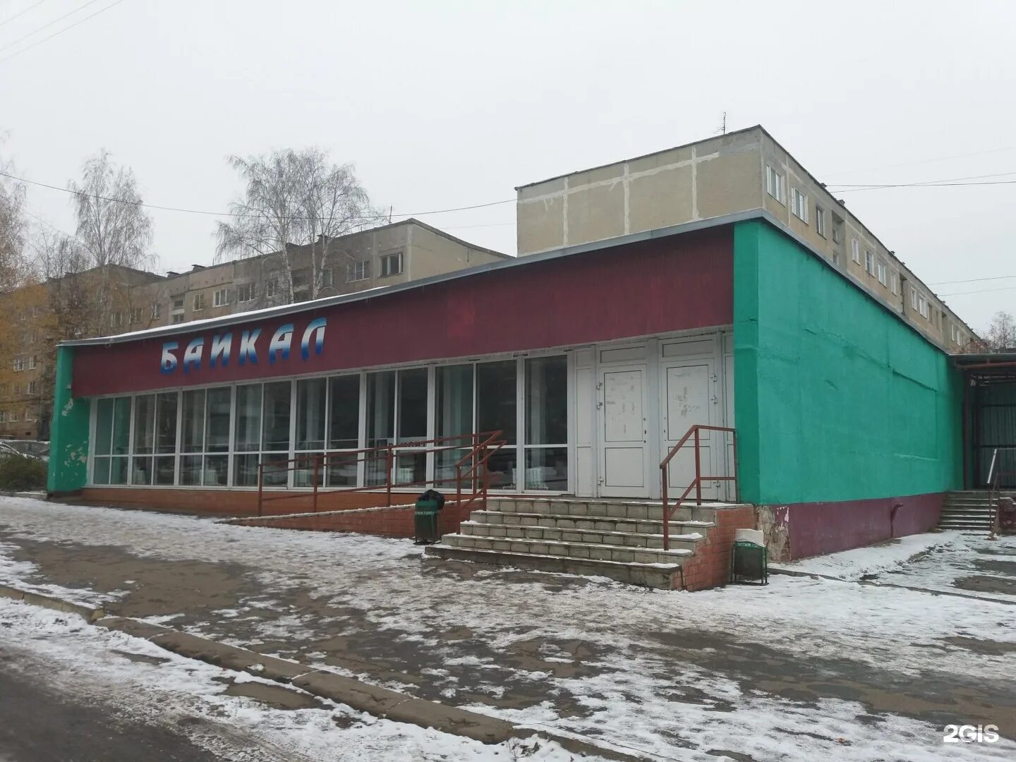 магазины на проспекте 60 лет