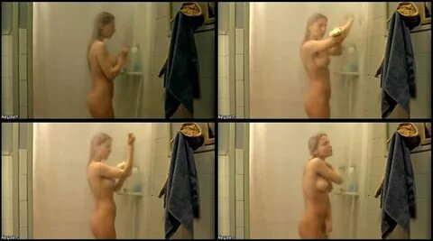 Обнаженная Эльза Патаки В Душе - Нинетт (2005) .