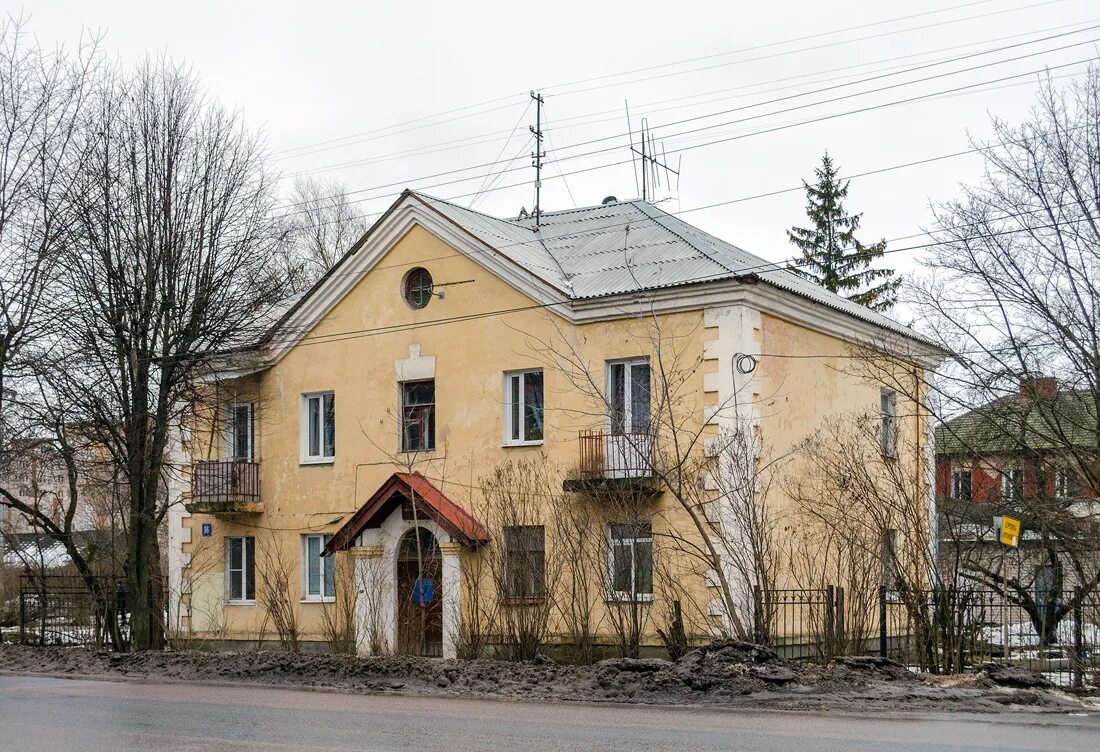 Большая московская дом 9. Улица большая Московская Великий Новгород. Большая Московская 19 Великий Новгород. Большая Московская 19 Великий Новгород улица. Большая Московская 10 Великий Новгород.