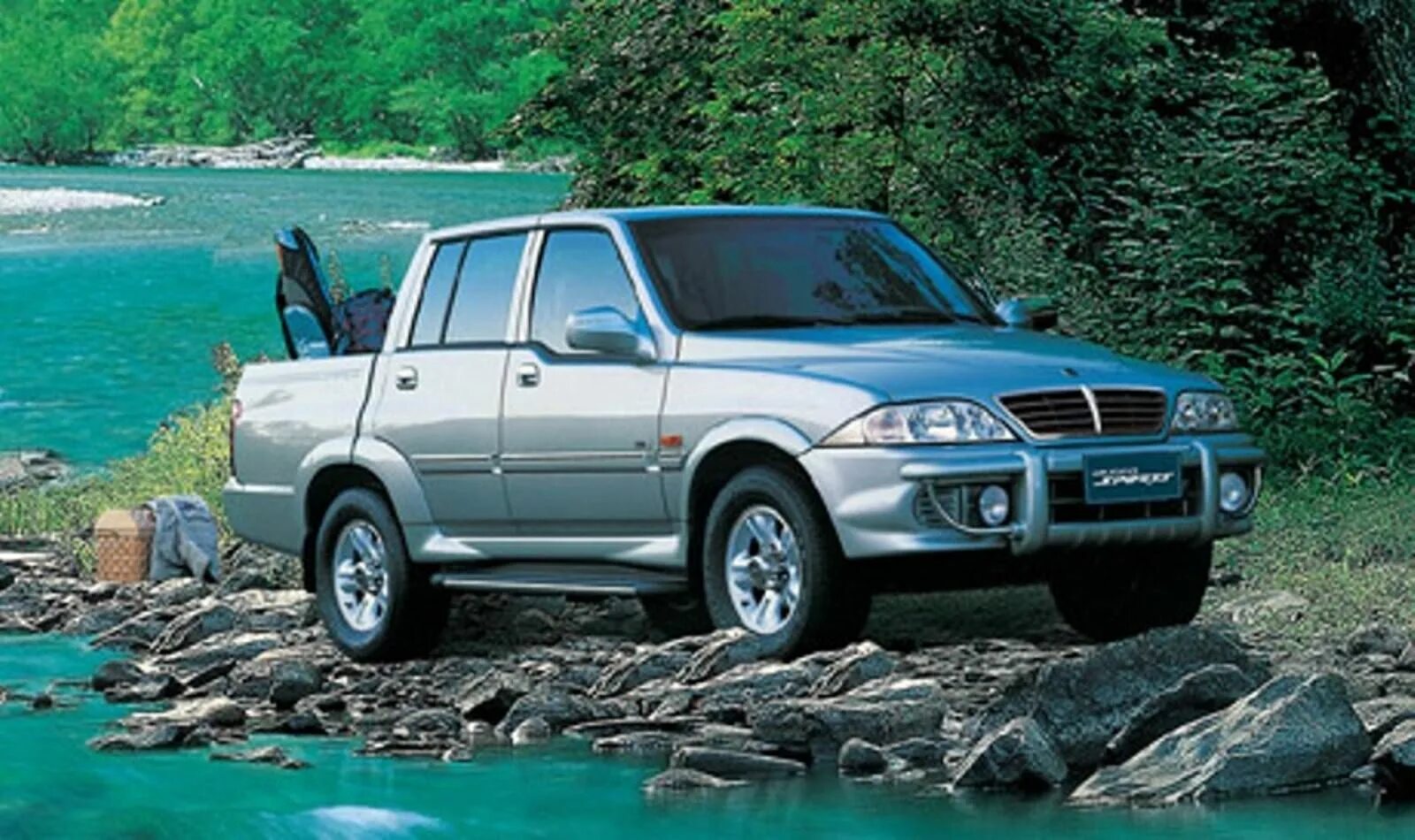 Ssangyong musso sports. ССАНГЙОНГ Муссо. SSANGYONG Musso Sport. ССАНГЙОНГ Муссо спорт. SSANGYONG Musso Sports, 2003.