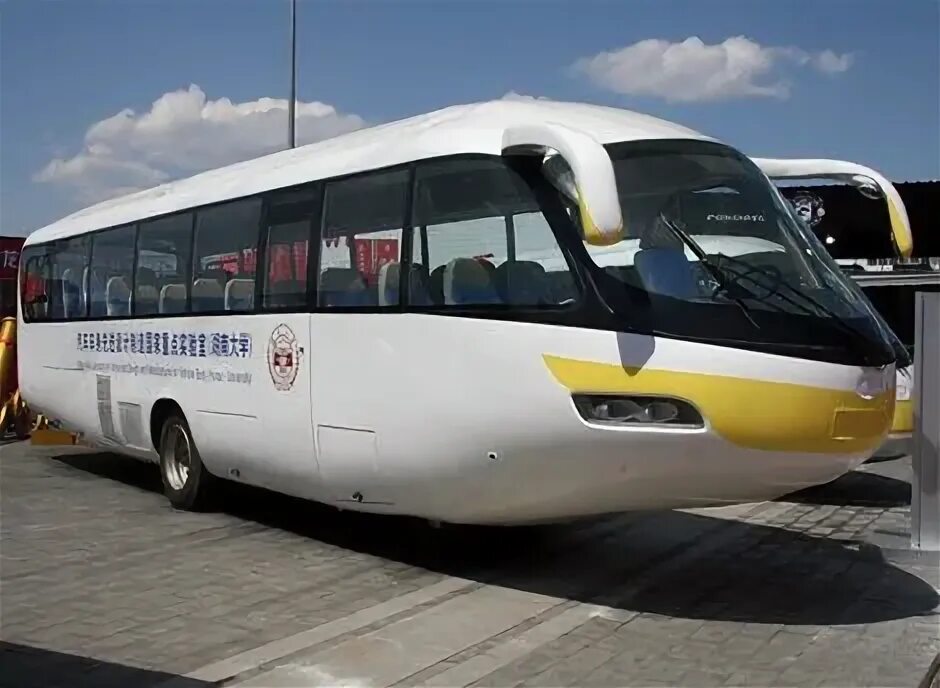 Mercedes Benz articulated bus Bus, Mercedes bus, Luxury bus