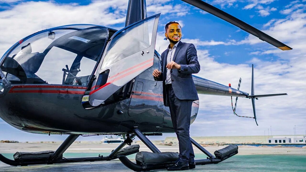 Вождение самолета. Мужской вертолетик. Прогулка на вертолете. Бизнес вертолеты. Вертолет чемезова.